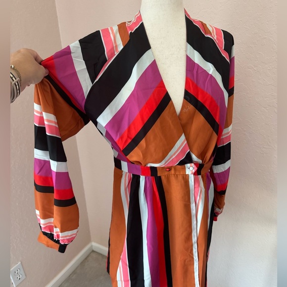 ASOS design long sleeve wrap dress with button details sz 8 - Picture 5 of 13